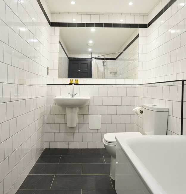 Signature Double Bathroom